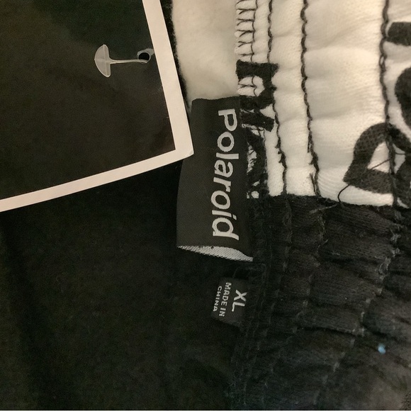 Polaroid Women’s Size XL Black and White Logo Joggers. New With Tags - Picture 4 of 6